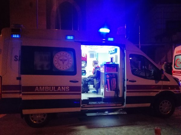 Kayseri'de yolcu otobüsü devrildi: 20 yaralı