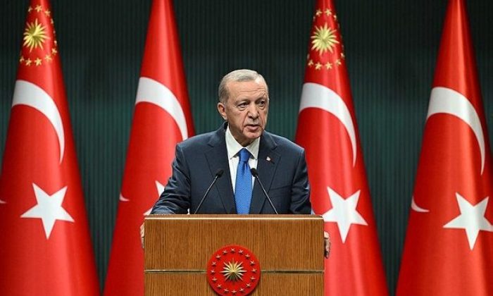 Başkan Erdoğan’dan kabine sonrası emekliye ikramiye müjdesi